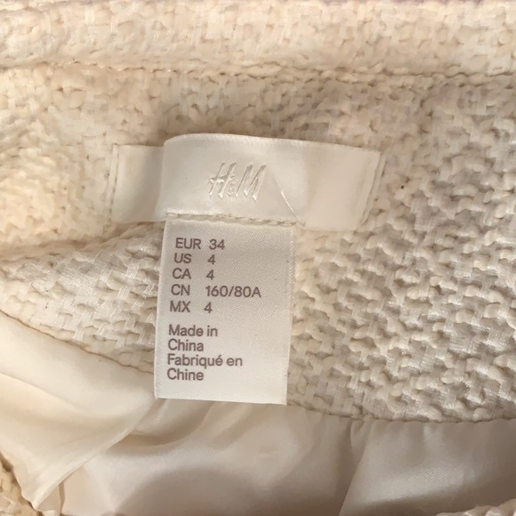 H&M - winter coat - size 4 - Picture 3 of 3